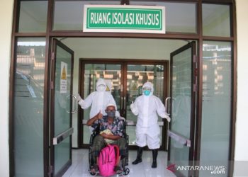 Kakek Berusia 73 Tahun Sembuh Dari Corona