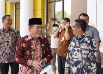 Hibah Tanah Wujud Dukungan Pemprov Pada Kejaksaan