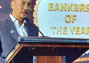 Apik Tenan! Dirut Bank Jambi Masuk Jajaran Infobank 100 CEO Of The Year 2022
