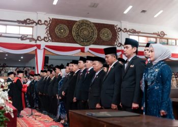 55 Anggota DRPD Provinsi Jambi Resmi Dilantik, Hafiz Fattah Ketua