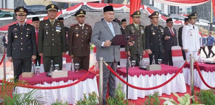 Kemas Faried Bacakan Teks Proklamasi HUT ke-80 RI